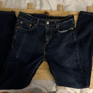 Levi’s | 510 Five Pocket Women’s Jeans | 30 X 32 | GUC